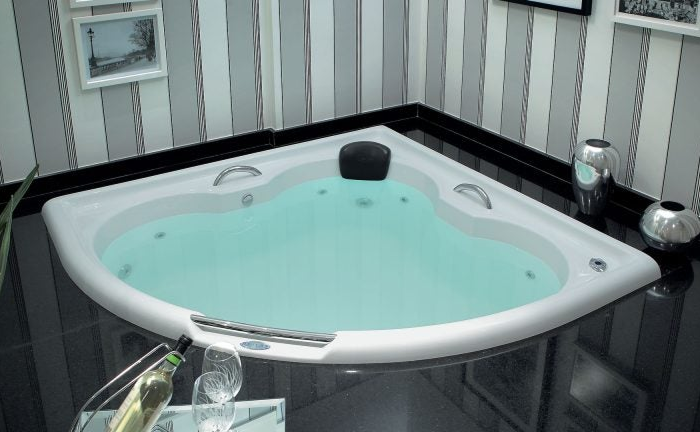 BANHEIRA GRACE / 3 PESSOAS